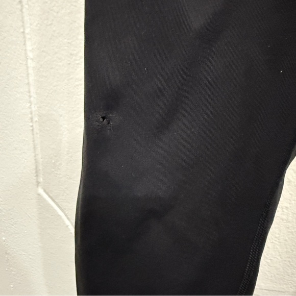Lululemon Black Train Times Crop *21" - Picture 9 of 14